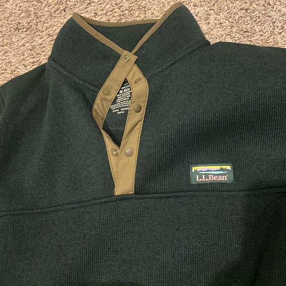 Men’s LL Bean Quarter Zip Pullover - Picture 2 of 2